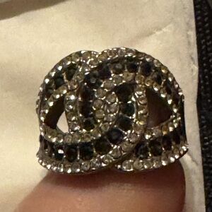 Elegant Silver Tone, Silver, and Dark Blue Crystal Cocktail Ring sz 8.5
